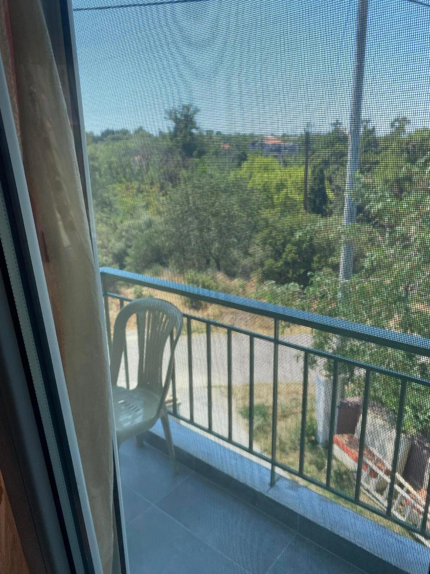 Apartment Dimitris *